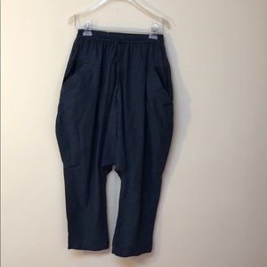 Drop Crotch 3/4 Pant